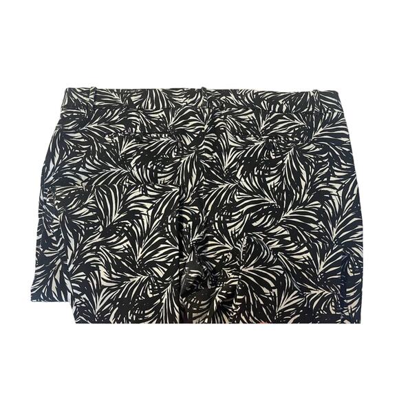 The Limited Urban Jungle Black & White Print Ankle Pant Plus Size 22W - Picture 5 of 5